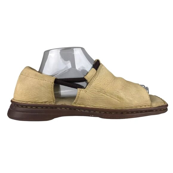 Via Nature Womens Beige Leather Flat‎ Slip On Sandals Size US 11 - Picture 1 of 9